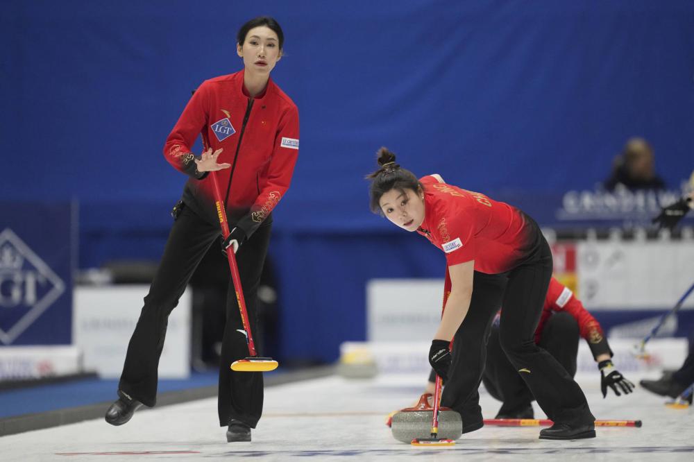 在接受采访 在接受采访